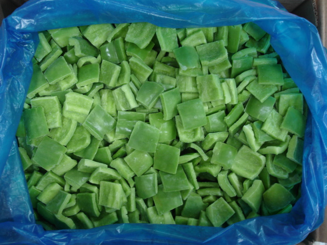 Green pepper cubes